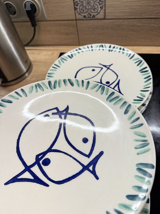 Продам набор тарелок