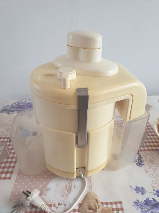 Продам соковыжималку