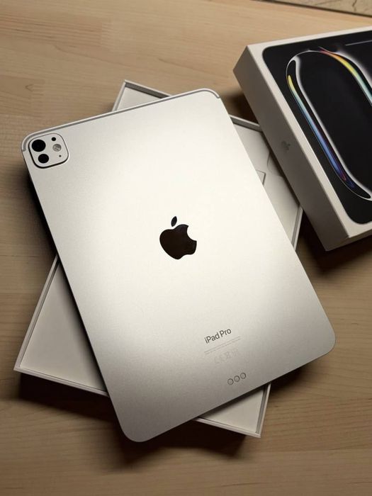 Ipad pro m4 256/8