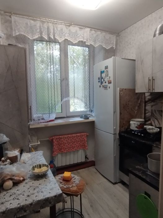 Обменяю квартиру на дом