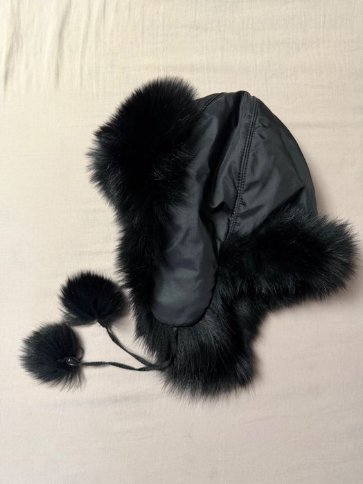 Căciula neagră din blană naturală de vulpe și fâș, mărimea 56-58