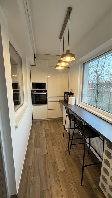 Apartament modern cu 3 camere de închiriat – Decebal Residence | 83 mp | Parcare inclusă | Direct proprietar