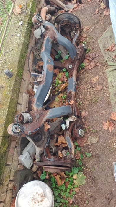 AUDI A4 B6 2.5 TDI 180к.с. Quattro / ръчна скоростна кутия.