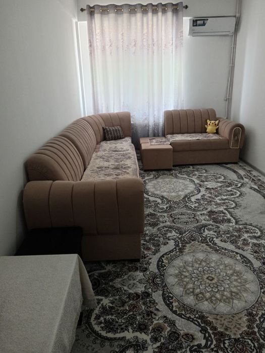 Сдается 2х комнатная квартира с Обстоновкой город в Алмалыке