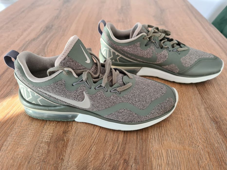 Nike Air Max adidași