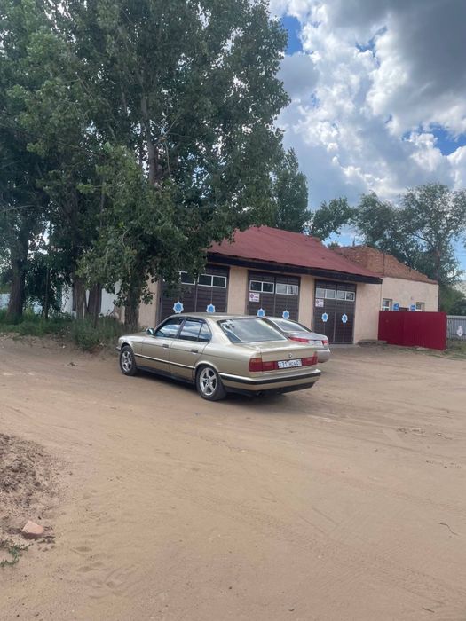 Продам bmw e34 2литра