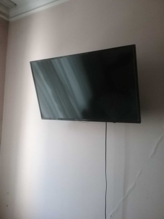 Срочно продаётся плазма LCD диагональ 32