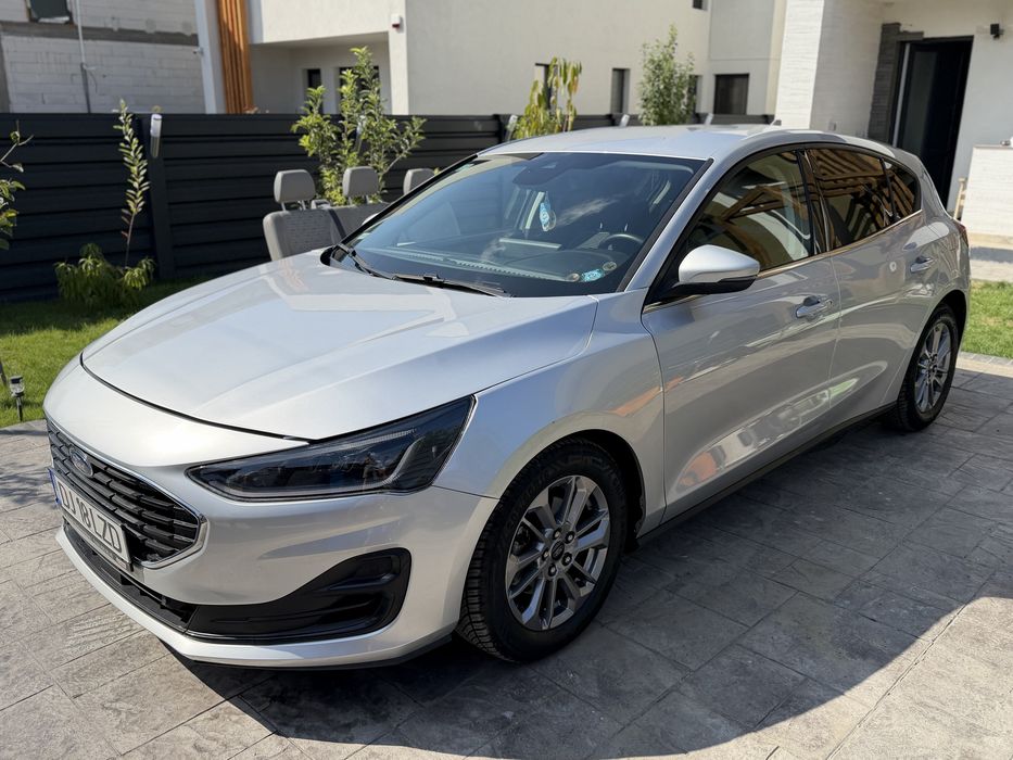 Vand Ford Focus 2023 1.5 diesel automat avariat