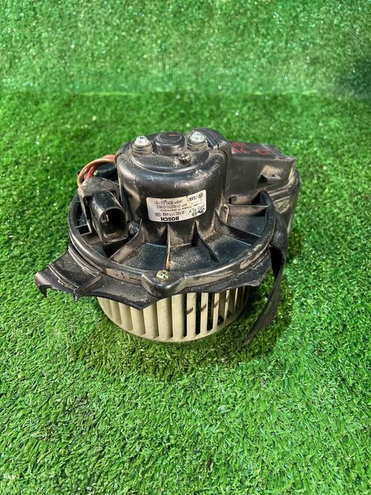 Моторчик печки Ауди а6 с5 Audi A5 C5