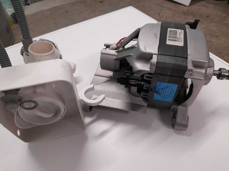 Пералня на части ZANUSSI