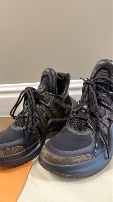 Louis Vuitton sneakers 36
