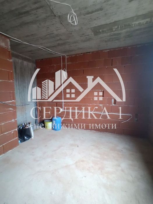 Продава се Двустаен апартамент в Благоевград, Струмско - 93 кв.м за 807 €/кв.м - Снимка #1