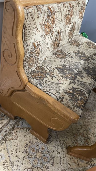 Продается стол кухонный