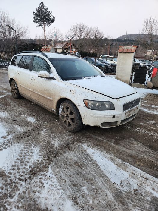 Волво в50 2.0хди 136 на части/Volvo v50 2.0hdi 136 na chasti