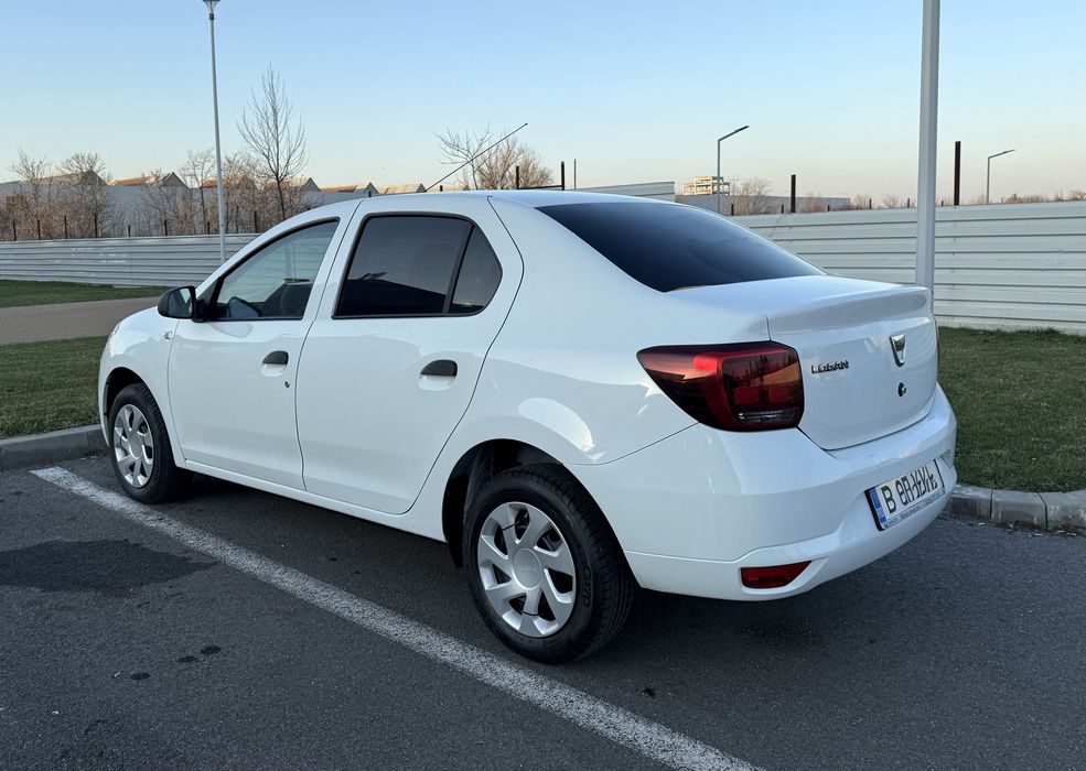 Dacia Logan doar 49.000 km, stare noua