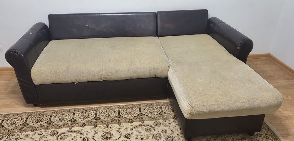 Продам диван для гаража, дачи