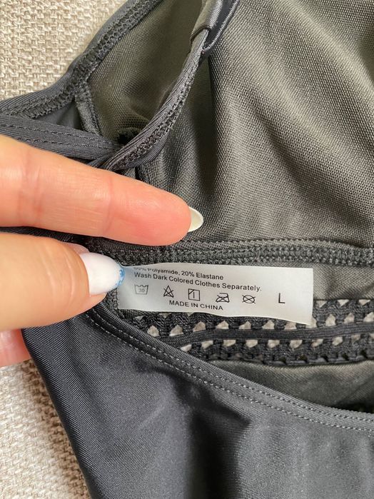 Дамски бански L размер