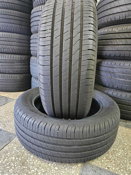 2бр 215/55/17 GOODYEAR 6,5мм грайфер дот:22г безплатен монтаж