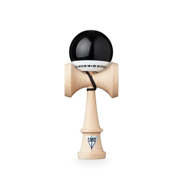 Disponibile Kendama Krom Pop originale pe comanda