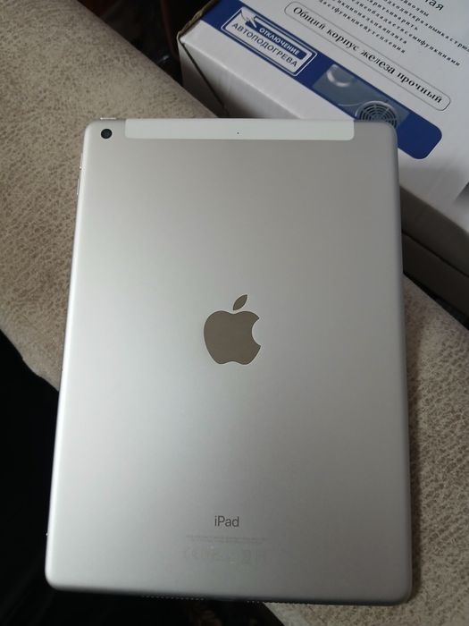 Продам IPad в отличном состоянии
