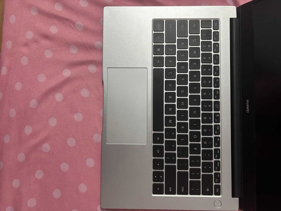 VÂND Laptop Huawei MateBook D 14