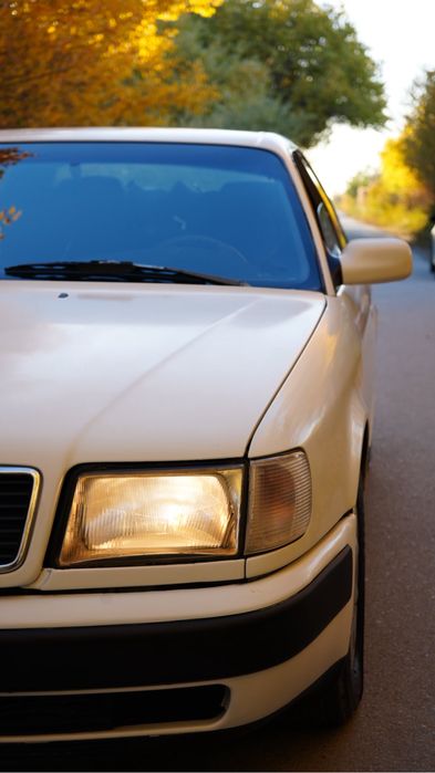 Ауди 100 с4 сатылады.