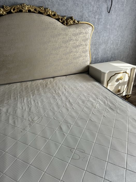 Спальный гарнитур!