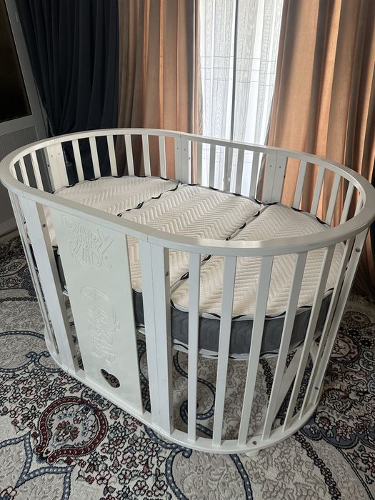 Detskiy krovat transformer ichidigilari bn matras parda yostiqlari