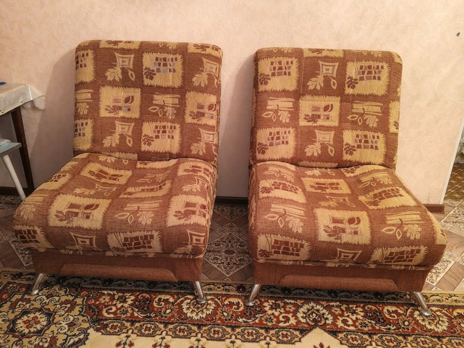 Диван и 2 кресла