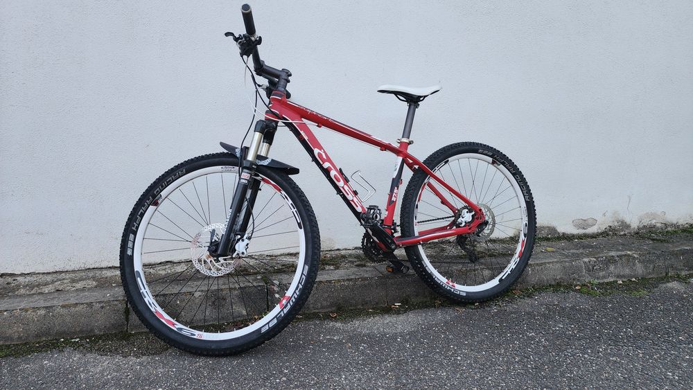 Bicicleta MTB XC Cross Euphoria 27.5 Rock Shox, Deore + SLX