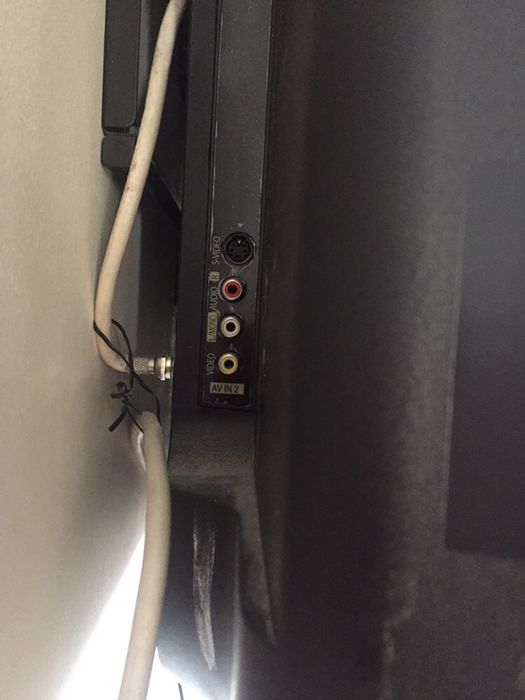 Продам телевизор