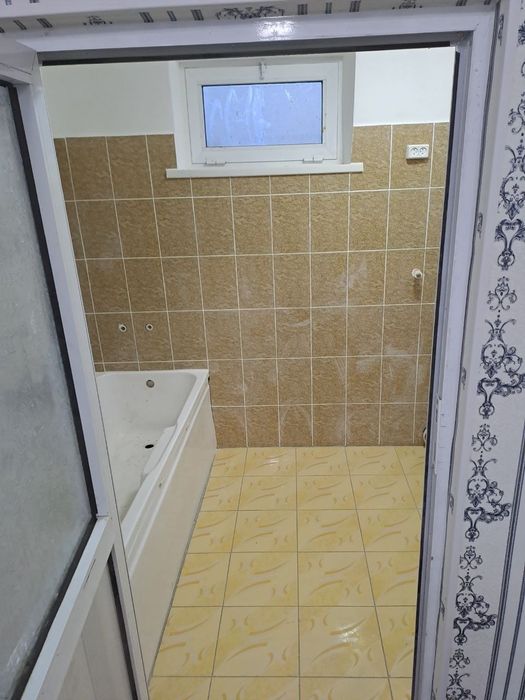 3 xonali dom aeraport mfy