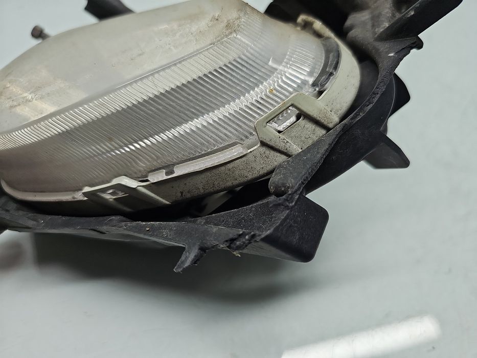 Proiector ceata dreapta KIA Ceed (JD) [Fabr 2012-2018] Sedan OEM