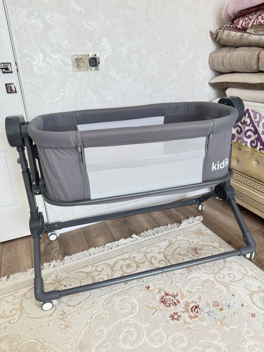 Продается манеж в хорошем состояний