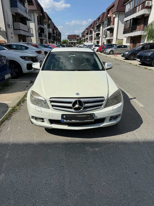 Mercedes-Benz 
