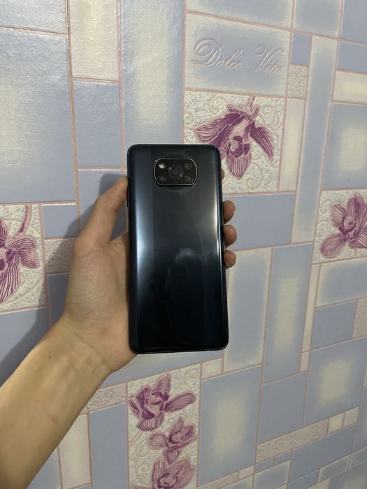 Продам Poko X3 NFC 128gb