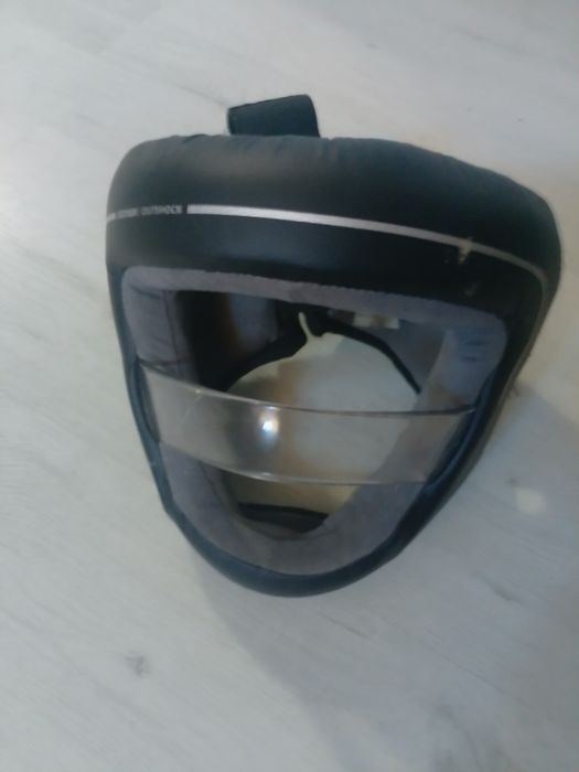 Vând echipament mma