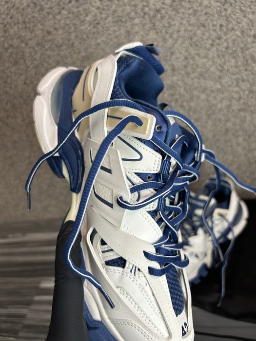 Vand Adidasi Balenciaga Track 2 - marimea 42 - premium