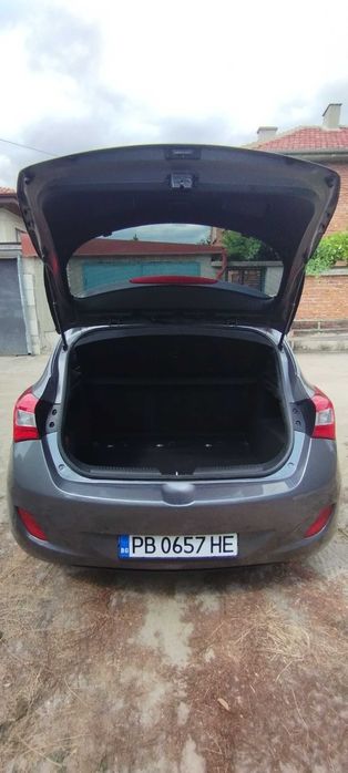 Продавам Hyundai