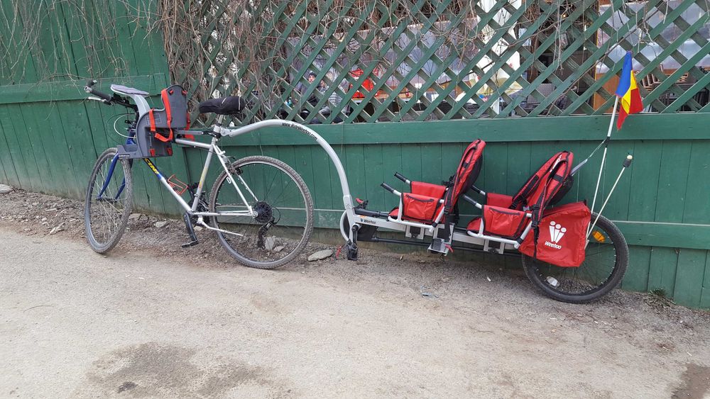 Remorca de copii pentru bicicleta Weehoo