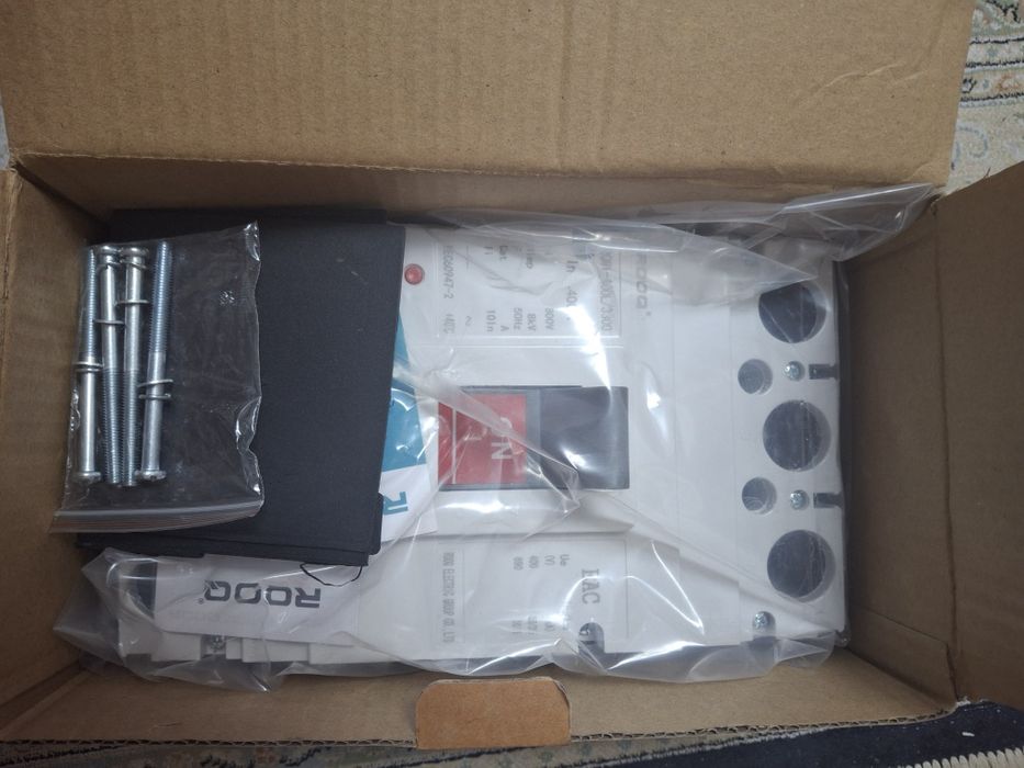 Автоматический выключатель ROOQ