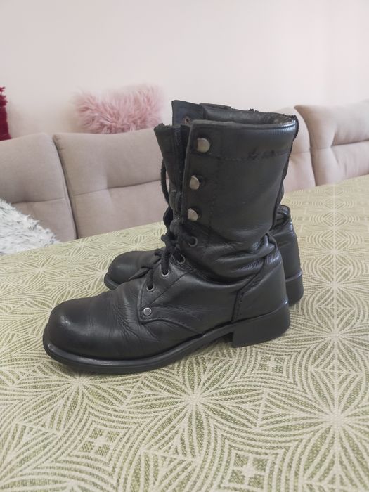 Берцы кожаные  р36  б/у