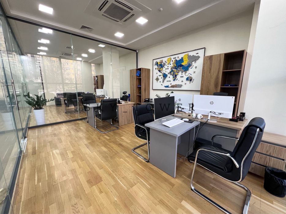 Офис 208м2 возле метро Ойбек с мебелью!