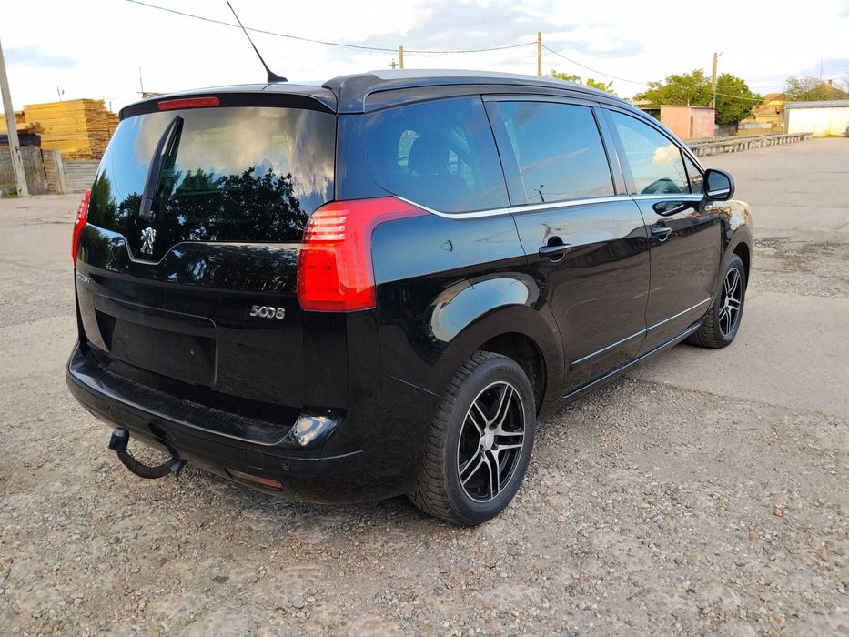 PEUGEOT 5008 2010 — imagine 4