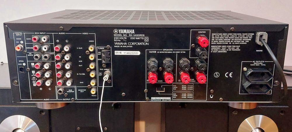 Yamaha Natural Sound AV Receiver RX-V430RDS
Продавам