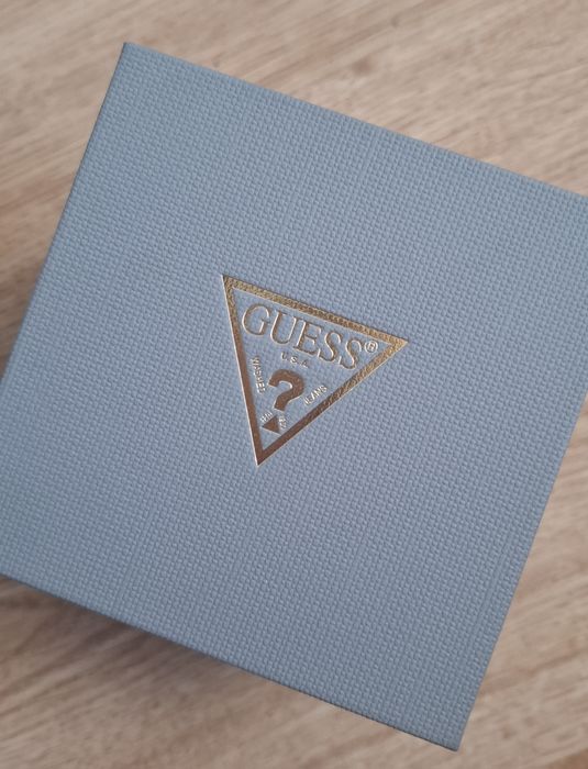 Дамски часовник GUESS