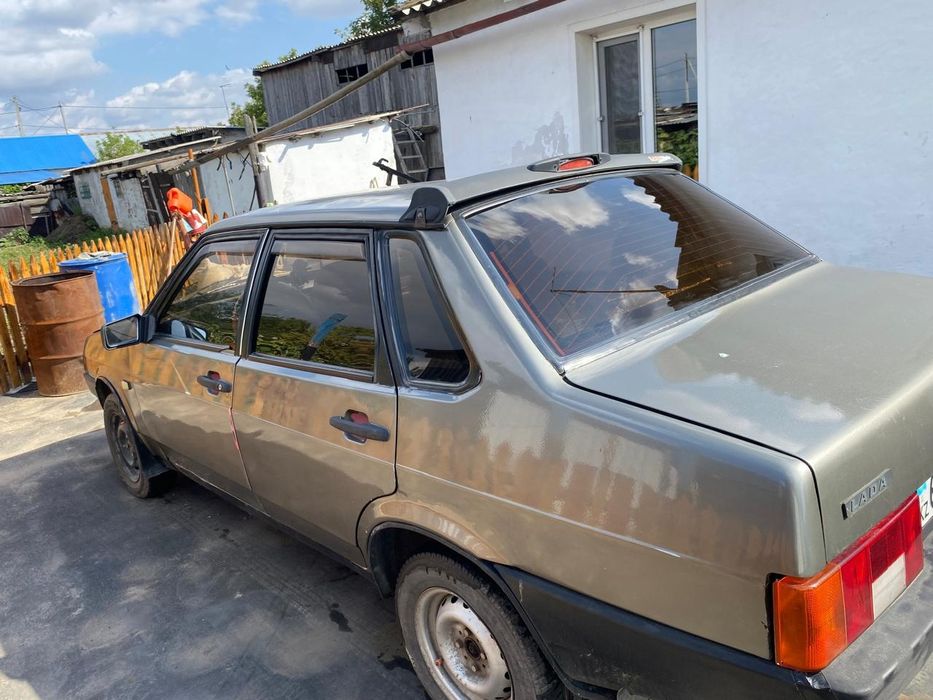 Продам ваз 21099