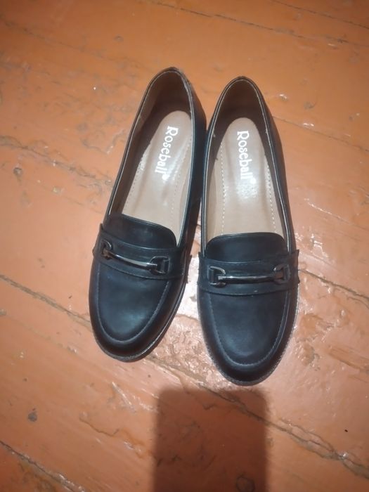 Женская обувь новая