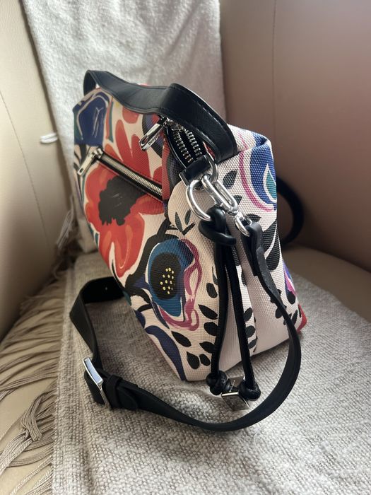 Нова чанта Desigual