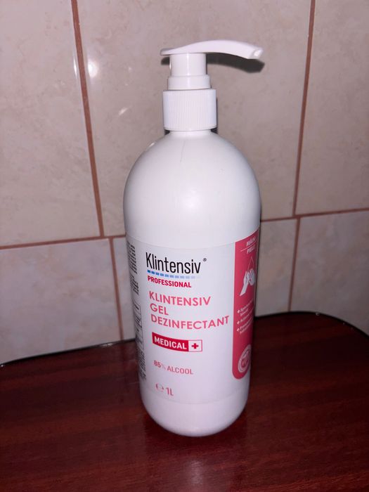 Gel dezinfectant Klintensiv 1 litru 50 lei